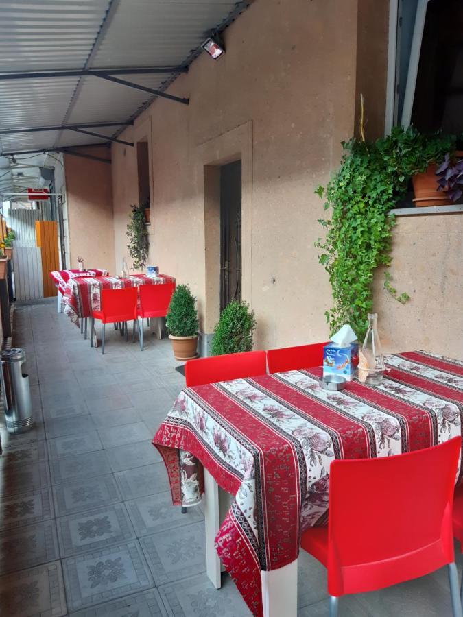 Lind Guest House B&B Gyumri Exterior foto