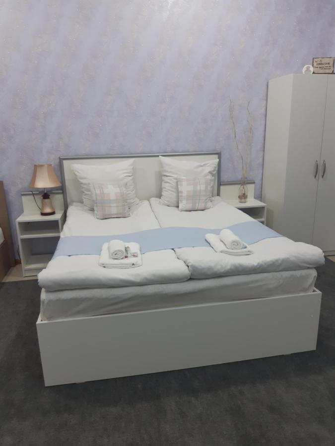 Lind Guest House B&B Gyumri Exterior foto