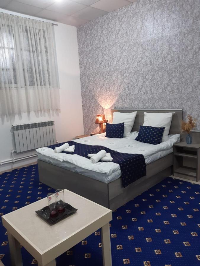Lind Guest House B&B Gyumri Exterior foto