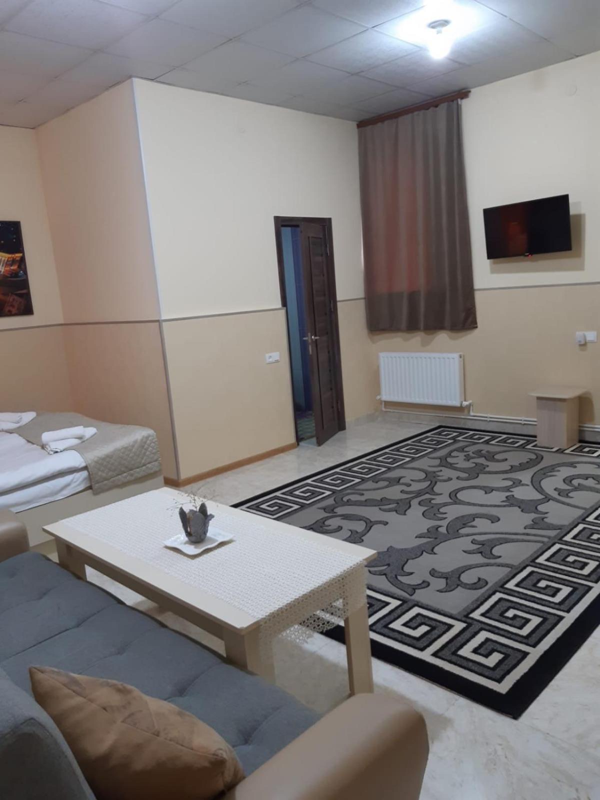 Lind Guest House B&B Gyumri Exterior foto